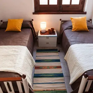 https://a-due-passi-dalla-spiaggia.sicilyhotelsitaly.net